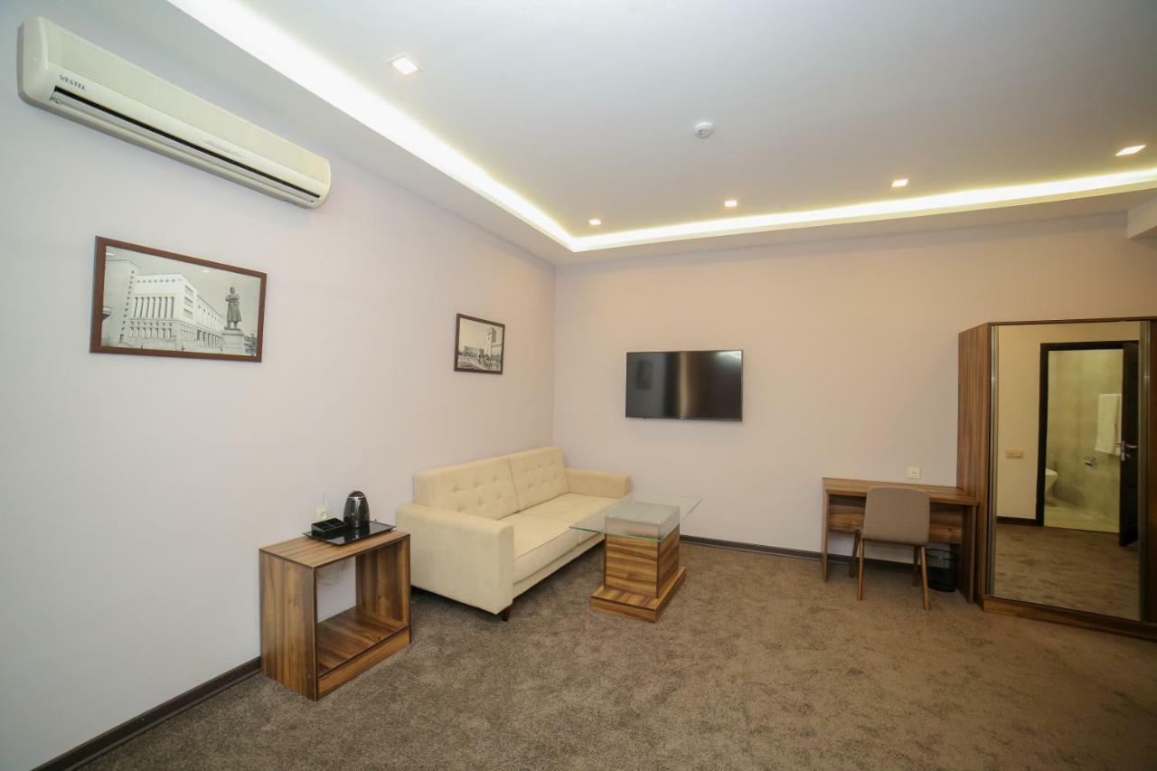 Moscow Boutique Hotel Erywań Zewnętrze zdjęcie