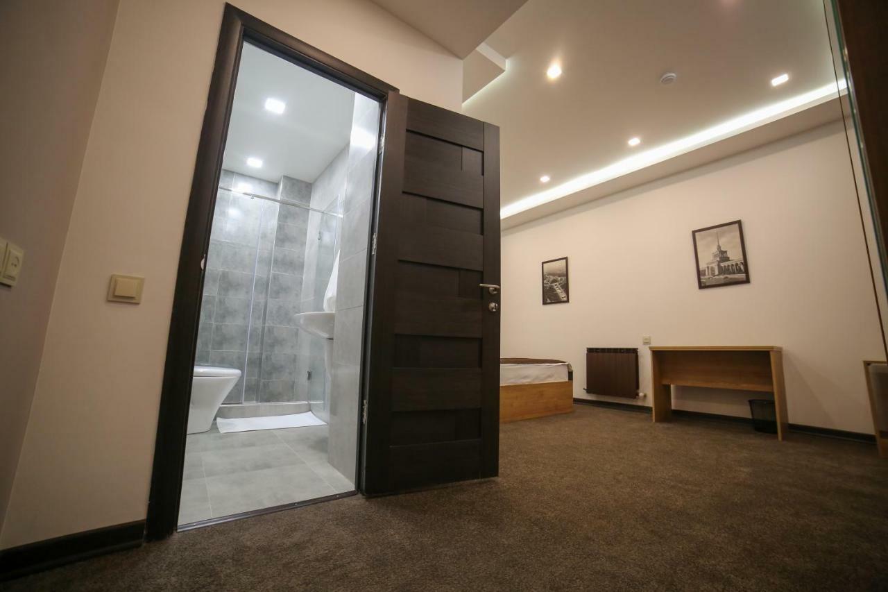 Moscow Boutique Hotel Erywań Zewnętrze zdjęcie