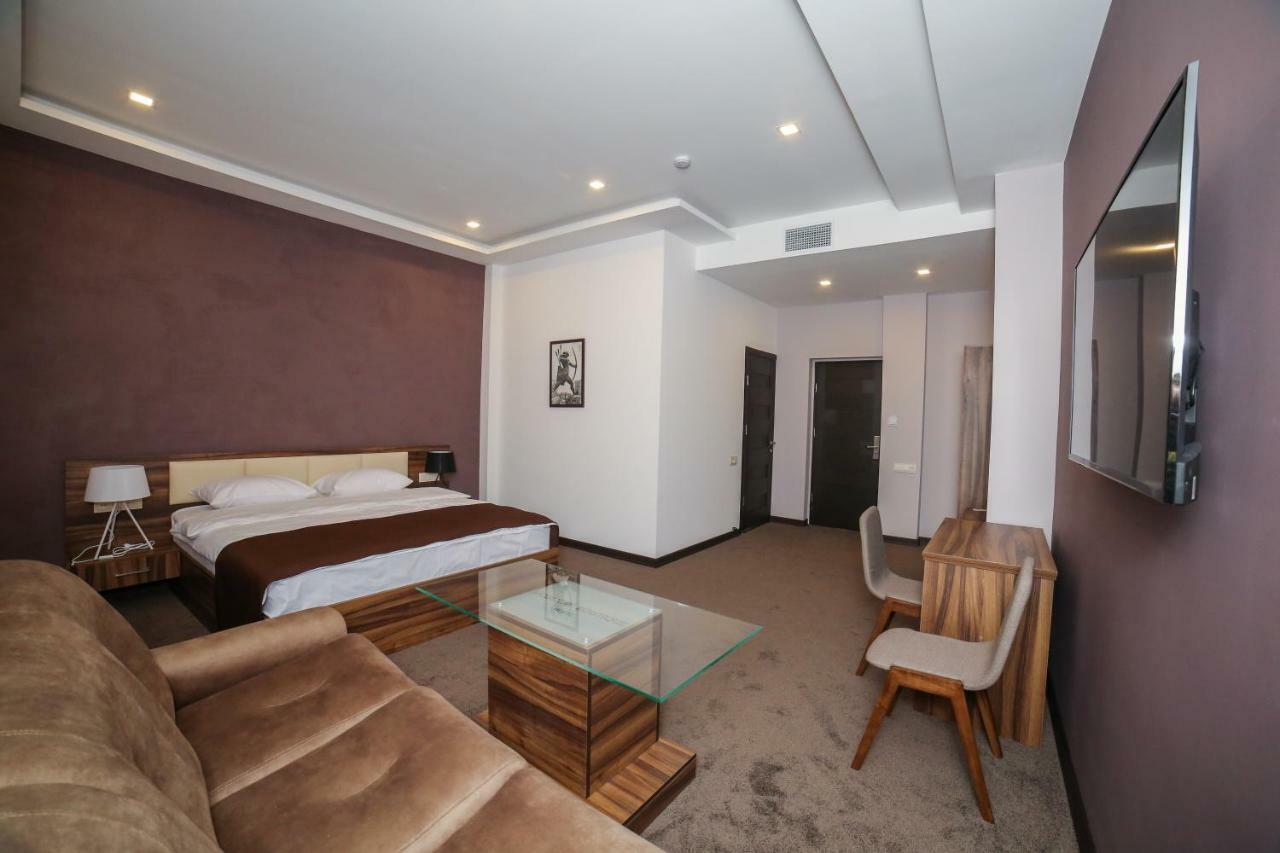 Moscow Boutique Hotel Erywań Zewnętrze zdjęcie