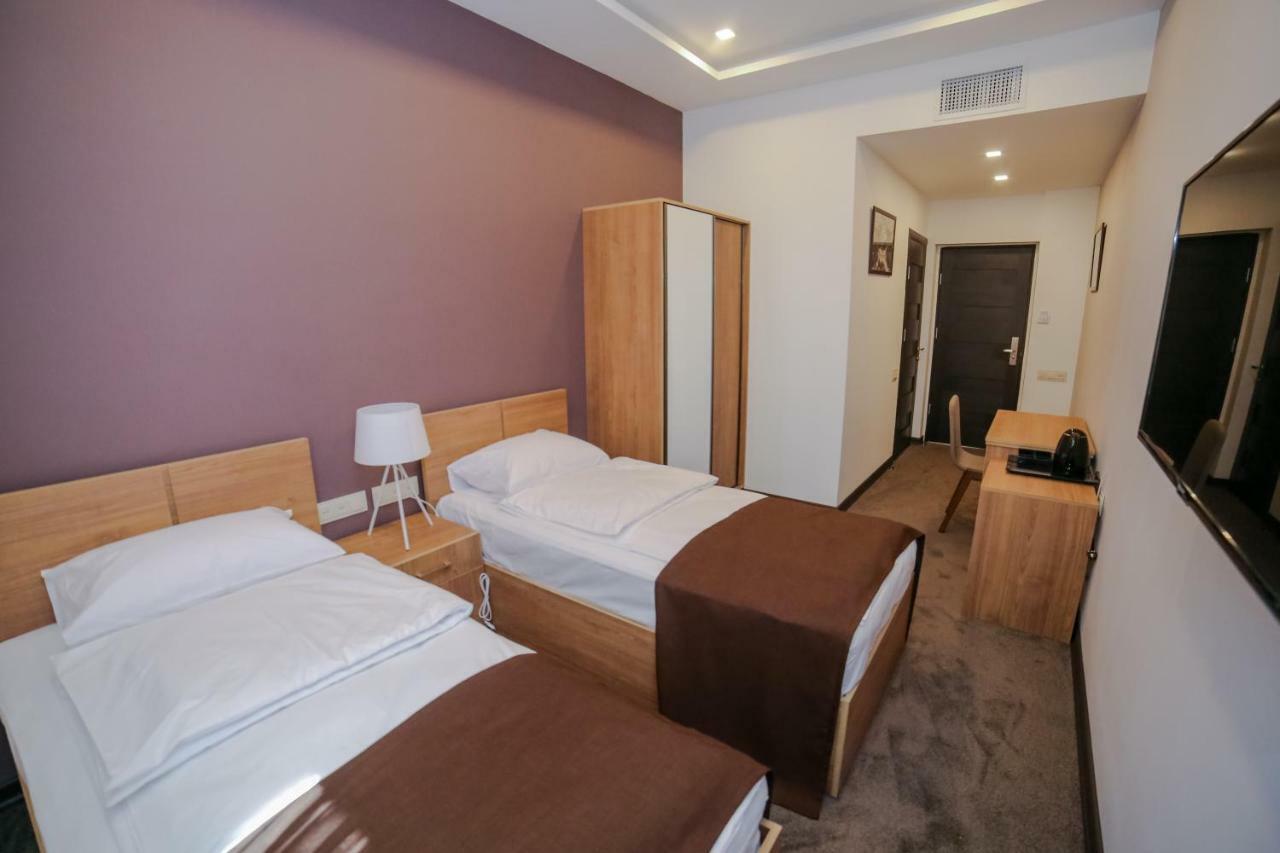 Moscow Boutique Hotel Erywań Zewnętrze zdjęcie