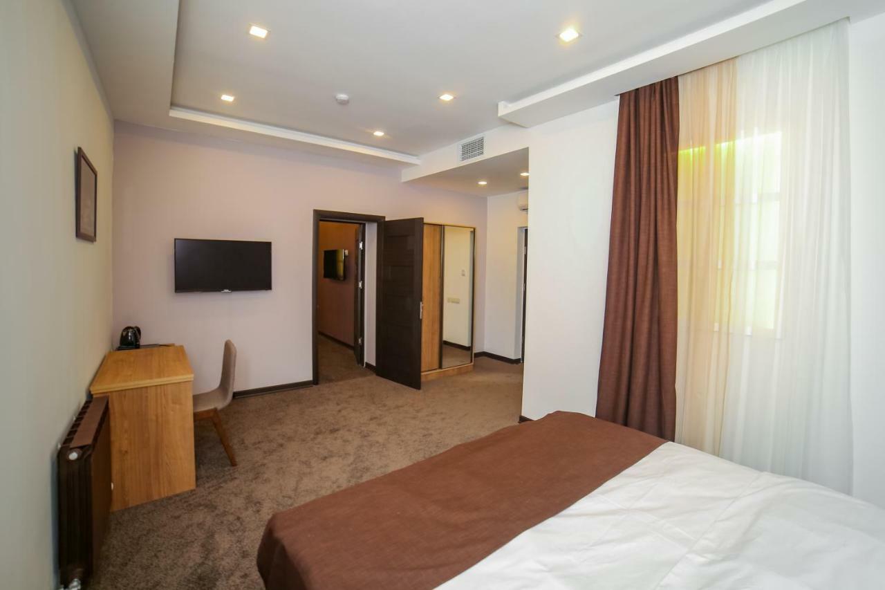 Moscow Boutique Hotel Erywań Zewnętrze zdjęcie